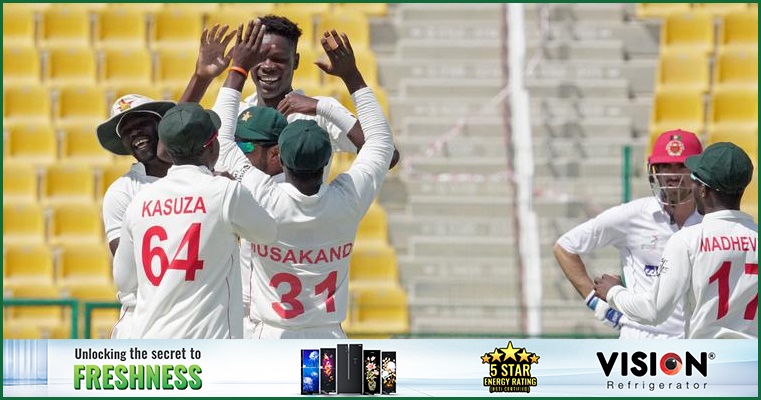 বেন কারানসহ সাত অনঅভিষিক্তদের নিয়ে জিম্বাবুয়ের টেস্ট স্কোয়াড
